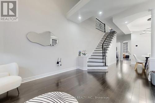 52 Lakespring Drive, Markham, ON - Indoor Photo Showing Other Room