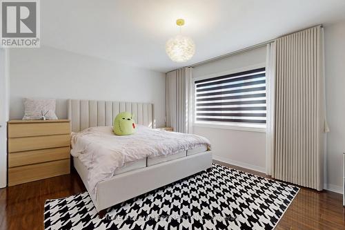 52 Lakespring Drive, Markham, ON - Indoor Photo Showing Bedroom
