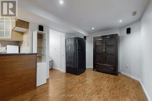 52 Lakespring Drive, Markham, ON - Indoor