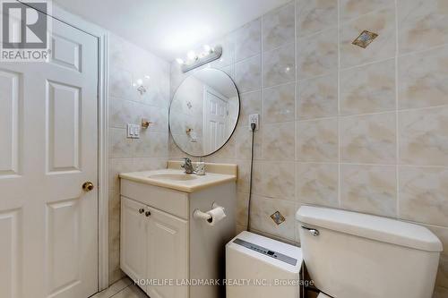 52 Lakespring Drive, Markham, ON - Indoor Photo Showing Bathroom