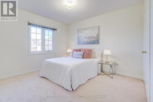 108 - 190 Harding Boulevard W, Richmond Hill, ON - Indoor Photo Showing Bedroom