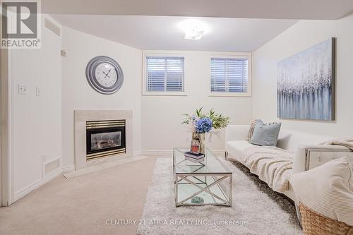 108 - 190 Harding Boulevard W, Richmond Hill, ON - Indoor Photo Showing Living Room With Fireplace