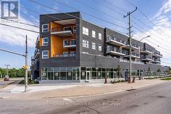 422 - 430 ESSA ROAD Barrie, ON L9J 0M1