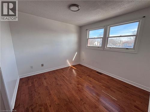 15 Strada Boulevard, St. Catharines, ON - Indoor Photo Showing Other Room