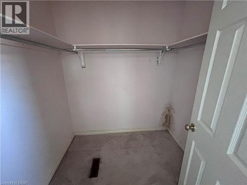 15 Strada Boulevard, St. Catharines, ON - Indoor With Storage