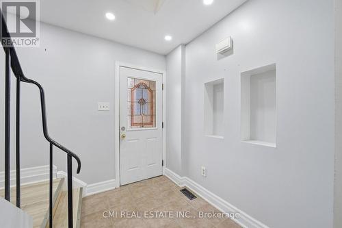 116 - 1538 Lancaster Drive, Oakville, ON - Indoor Photo Showing Other Room