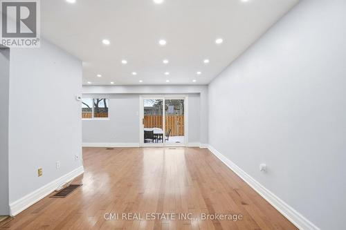 116 - 1538 Lancaster Drive, Oakville, ON - Indoor Photo Showing Other Room