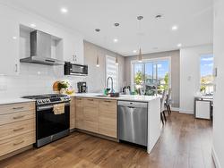 10 7177 194A STREET  Surrey, BC V4N 6V6