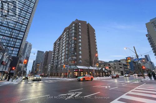 613 - 117 GERRARD STREET E  Toronto, ON M5B 2L4