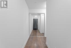 1009 - 50 BRUYERES MEWS  Toronto, ON M5V 0H8