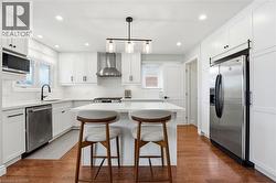 48 CHAMPLAIN Avenue  Hamilton, ON L8G 2H7