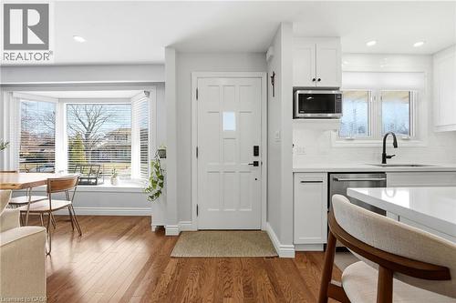 48 Champlain Avenue, Hamilton, ON - Indoor