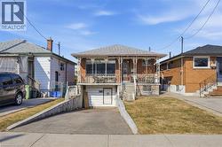 101 N REID Avenue N  Hamilton, ON L8H 6E2