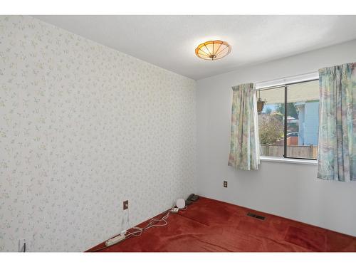 8841 Delmonte Crescent, Delta, BC - Indoor Photo Showing Other Room