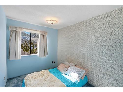 8841 Delmonte Crescent, Delta, BC - Indoor Photo Showing Bedroom