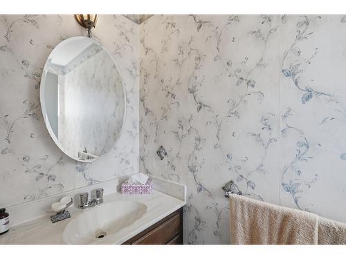 8841 Delmonte Crescent, Delta, BC - Indoor Photo Showing Bathroom