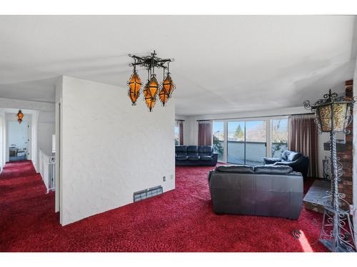 8841 Delmonte Crescent, Delta, BC - Indoor