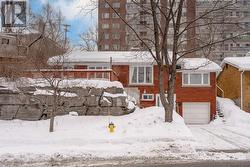 1430 EDGECLIFFE AVENUE  Ottawa, ON K1Z 8G1