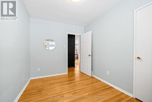 Smaller bedroom - 1430 Edgecliffe Avenue, Ottawa, ON - Indoor Photo Showing Other Room