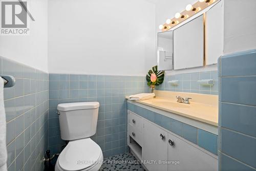 1430 Edgecliffe Avenue, Ottawa, ON - Indoor Photo Showing Bathroom