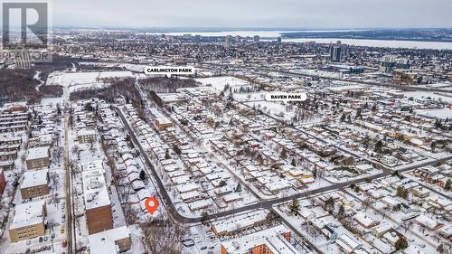 Centrally location close to the hwy - 1430 Edgecliffe Avenue, Ottawa, ON - Outdoor With View