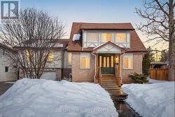 301 ZEPHYR AVENUE  Ottawa, ON K2B 5Z7