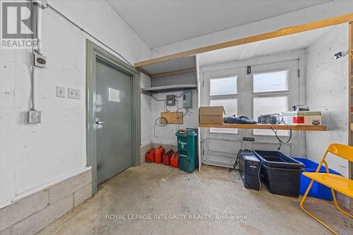 301 Zephyr Avenue, Ottawa, ON - Indoor