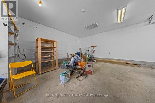 301 Zephyr Avenue, Ottawa, ON - Indoor