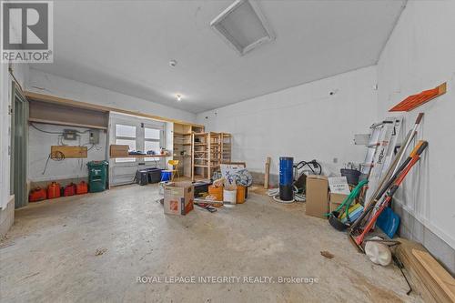 301 Zephyr Avenue, Ottawa, ON - Indoor Photo Showing Other Room