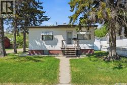 100 Cruise STREET  Saskatoon, SK S7N 2C1