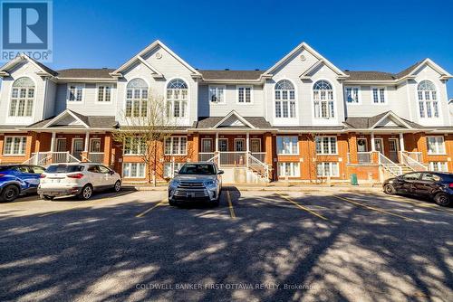 389 WIFFEN PRIVATE  Ottawa, ON K2H 1G4