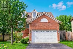5581 WHEATLAND COURT  Mississauga, ON L5V 2E4