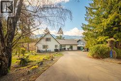 7703 Tozer Rd  Fanny Bay, BC V0R 1W0