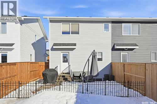 110 Westfield Road, Saskatoon, SK - Outdoor With Exterior