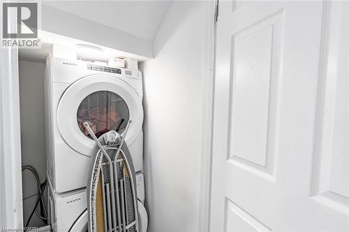 72 Ingleside Drive Unit# Upper, Kitchener, ON - Indoor Photo Showing Laundry Room