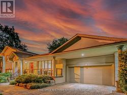 6 CADMAN COURT  Toronto, ON M9A 4S7