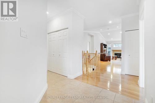 114 Bartlett Private, Ottawa, ON - Indoor Photo Showing Other Room