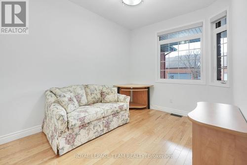 114 Bartlett Private, Ottawa, ON - Indoor