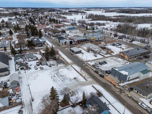 4923  49 Ave, Onoway, AB 