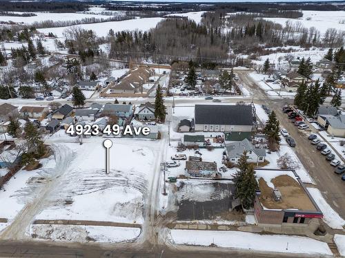 4923  49 Ave, Onoway, AB 