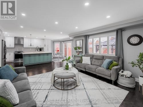 33 SOUTHBEND DRIVE  Brampton, ON L7A 1K5