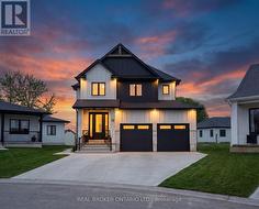 12 MACNEIL COURT Bayham, ON N0J 1T0