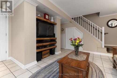 43 Maple St, Seguin, ON - Indoor Photo Showing Other Room