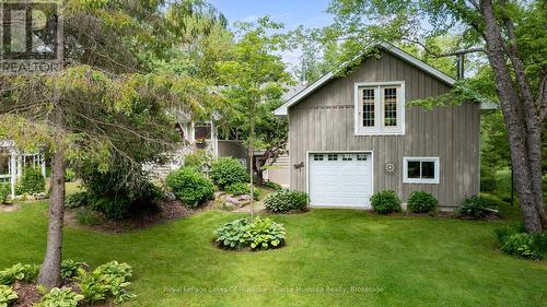 43 Maple St, Seguin, ON - Outdoor