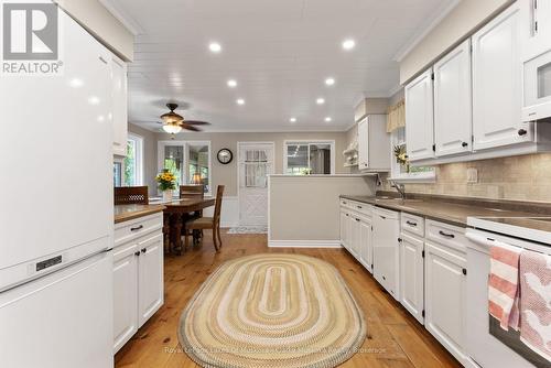 43 Maple St, Seguin, ON - Indoor Photo Showing Kitchen