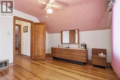 71 Weir Street S, Hamilton, ON - Indoor