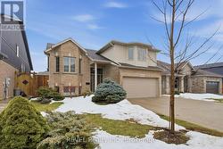 8846 ANGIE DRIVE  Niagara Falls (Forestview), ON L2H 0H9