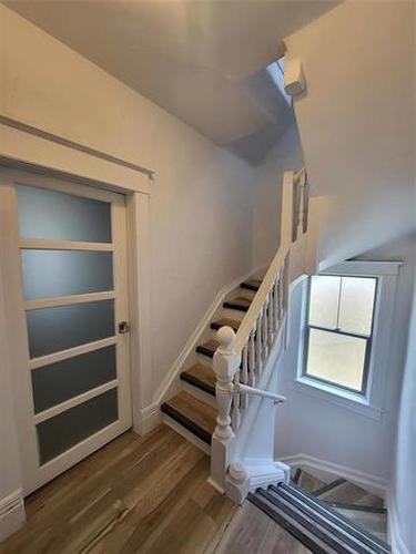 422 Burrows Ave, Winnipeg, MB 