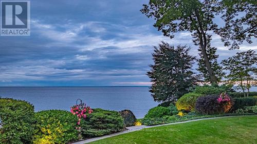 6 Ennisclare Drive W, Oakville, ON - Outdoor With Body Of Water With View