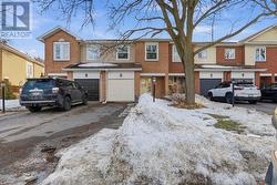 35 WILLWOOD CRESCENT  Ottawa, ON K2J 4B2